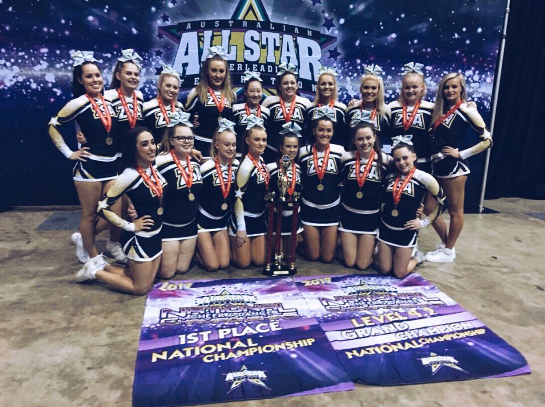 courtnirose1's tweet photo. What a great weekend at nationals in Melbourne! Wildcats hit 0 both days, won first place and overall grand champs 4.2 🎀 #nationals2017 https://t.co/284AINAGsd