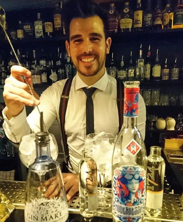 OldFashionedBcn's tweet photo. Did somebody said #ginandtonic ?
--
#drinklikeagangster #oldfashionedbcn #ginlovers #ginmare #modernessia #gin #tuesdaymotivation #tuesdaydrinks https://t.co/fy4d9jf5L0