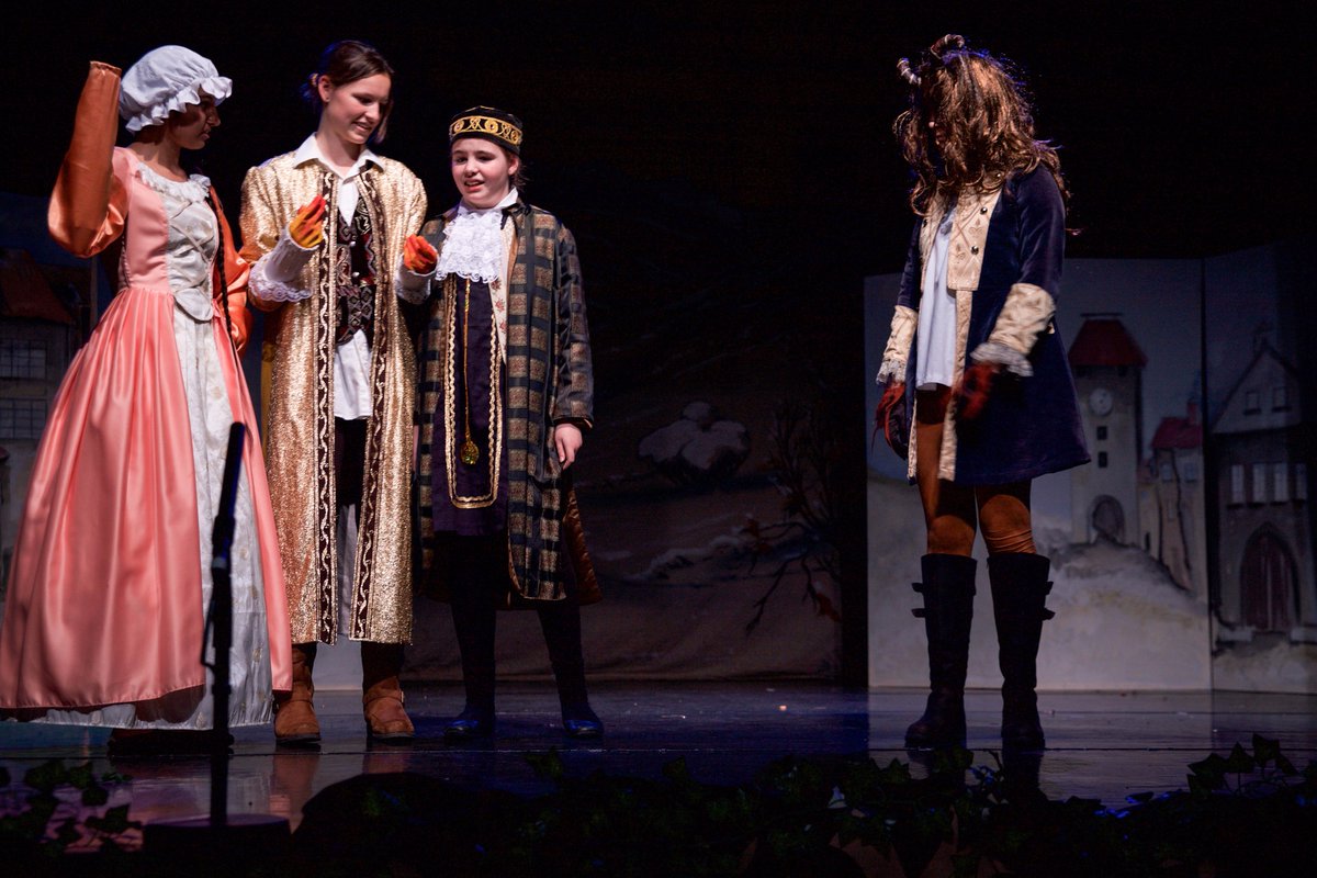 StFrancisHerts's tweet photo. Beauty and the Beast in the school Theatre @StFrancisHerts on Friday and Saturday: a spectacular performance by St. Francis' pupils. https://t.co/MR3wBdmZWs