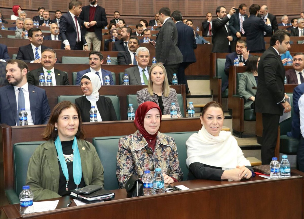 oznurcalik's tweet photo. Genel Başkanımız, Cumhurbaşkanımız Sayın @RT_Erdogan'ın teşrifleriyle AK Parti Grup Toplantımızı gerçekleştirdik. https://t.co/4P2Z8iRDO4