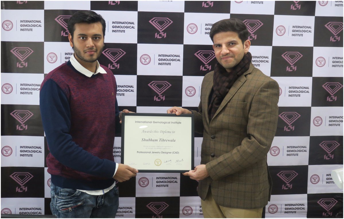 igiworldwide's tweet photo. Congratulations to our Professional Jewelry Design (CAD) students on successfully completing the course - #Delhi Batch November' 17.
#IGI #ProfessionalJewelryDesign #Education #Gemology #JewelryDesign #IGIWorldwide #IGIDelhi https://t.co/NwGyzmT55P