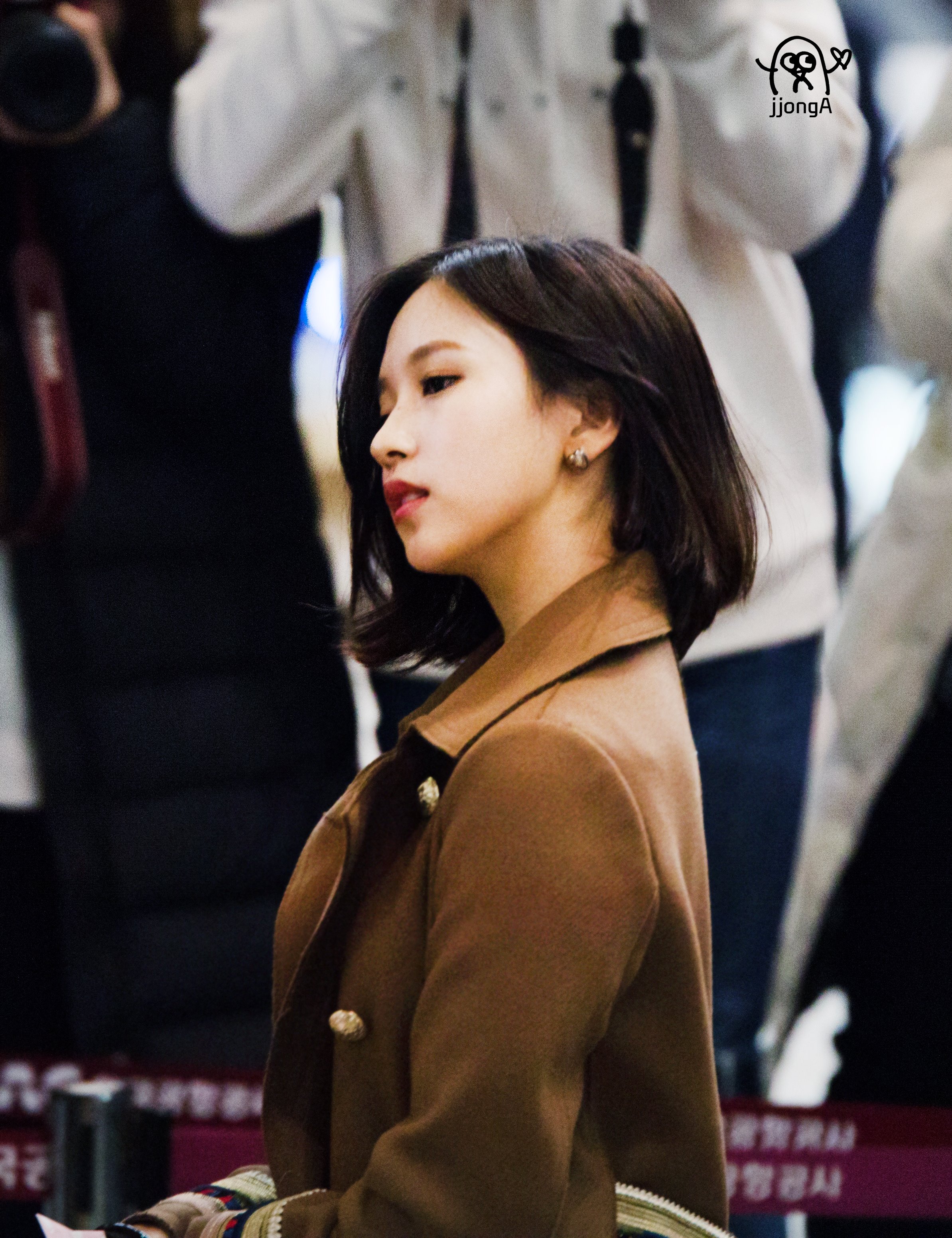 DPuIoHGUIAAYL2e.jpg:orig