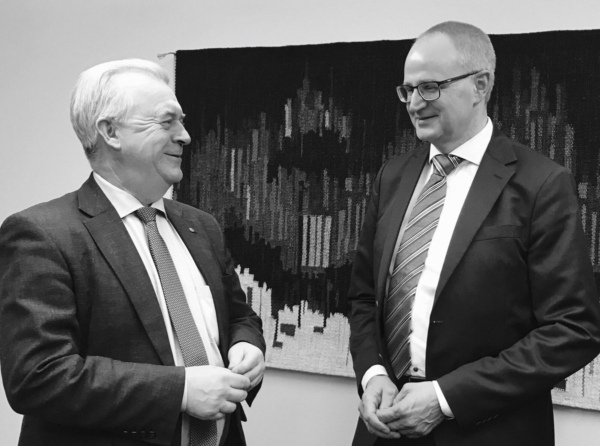 Landsbygdsminister Sven-Erik Bucht &amp; Palle Borgström, ordförande <a href="/LRFSverige/">LRF</a> , i konstruktivt möte om EU:s framtida jordbrukspolitik &amp; andra frågor som berör lantbruket.