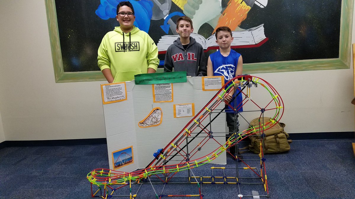 lhulsey98's tweet image. Wow! What a night! #EngineeringFair 2017 was a success! Thanks to everyone who helped out! #ProudTeacher #TiredTeacher #IronsEngineering #WeAreLubbockisd #ThisIsPublicEducation