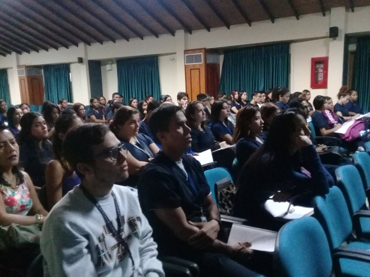 EscFT_UAM's tweet photo. Ya inicio la 4ta. Master Class a cargo de la Lcda. Marianela Morales. https://t.co/f5NBr2bGYQ