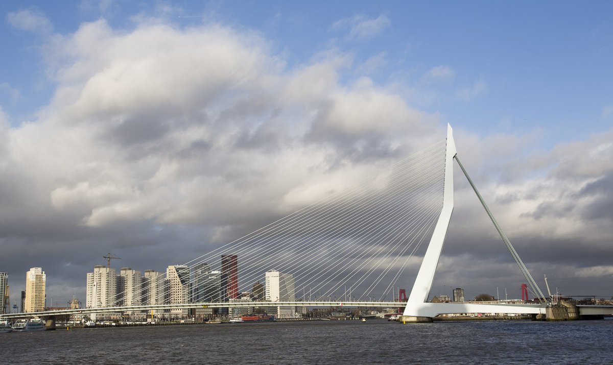 UTwente's tweet image. 3,2,1… Donderdag duikt onze Pop-up University op in Rotterdam. Handig als Twente voor jou niet om de hoek is. utwente.nl/popupuniversity #popupuniversity #hightechhumantouch #besttechuni