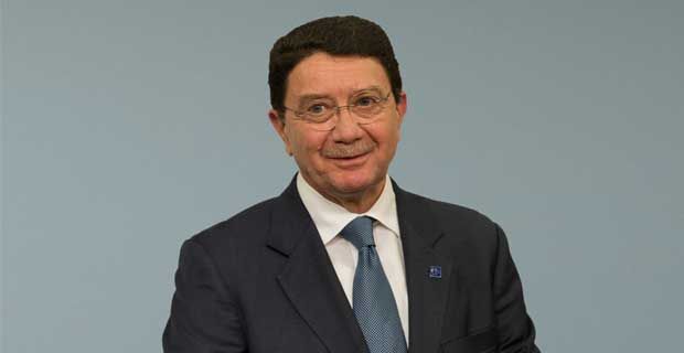 BLTMIndia's tweet photo. Dr. Taleb Rifai receives IIPT Lifetime Achievement Award
Read more: https://t.co/fEoEVkaHdF 
#BLTM2018 #BLTMIndia #BLTMGurgaon #IIPT #Award #Global #Ambassador #WorldTravelMart https://t.co/V6YwVcZXXc