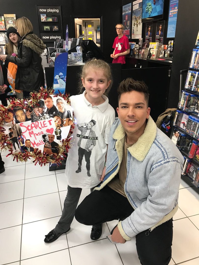 MattTerry93's tweet photo. Thank you all so much for coming last night, I can't thank you enough for the support, you're all AMAZING! I hope you're enjoying the album and see ya all soon 😘 NEXT STOP BIRMINGHAM! https://t.co/b8Cw4KNQnn https://t.co/yc6jOASkhl