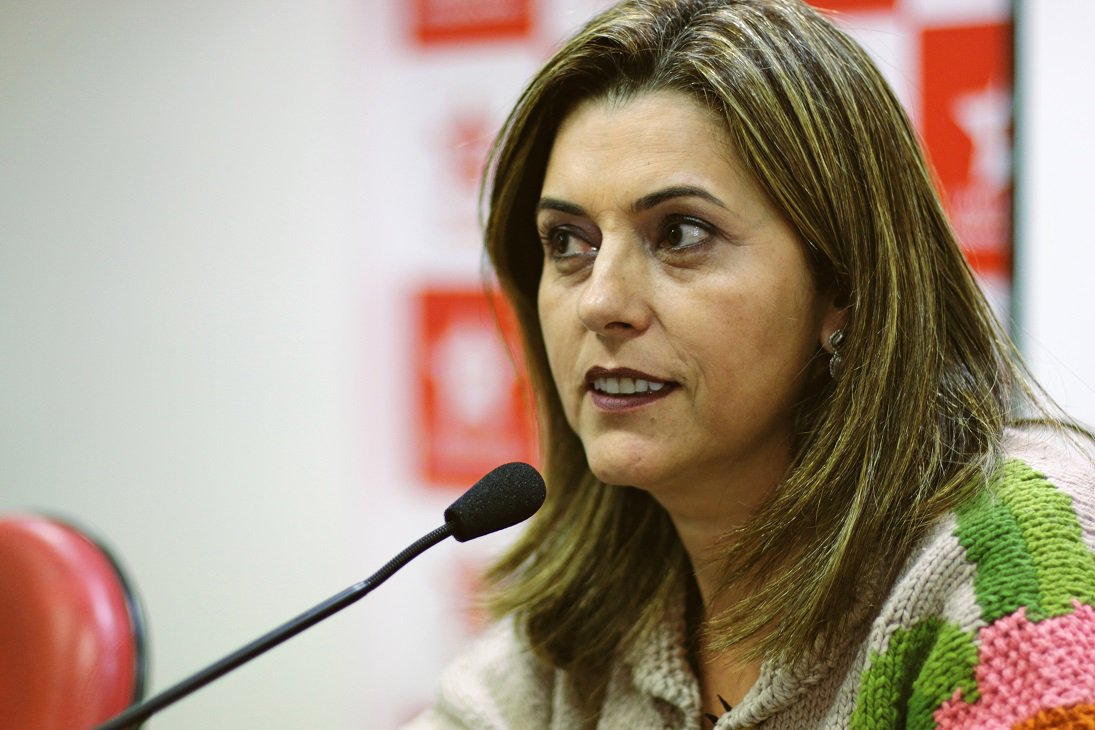 ptdeminas's tweet photo. PT realiza eleições municipais extraordinárias dia 3 de dezembro. Com as novas eleições, o PT terá diretórios organizados em 57% do território brasileiro. A Secretária Nacional de Organização, Gleide @gleidept13 , convoca os filiados a participar. #PTdeMinas #Pedex https://t.co/13nYuDySjz