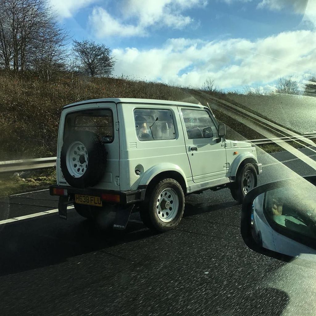 crmercer's tweet photo. Spotted this minty #suzuki #samurai on the m6 the other day 😎 #jdmyo https://t.co/pdhQfkJzA8 https://t.co/hknqxl823a