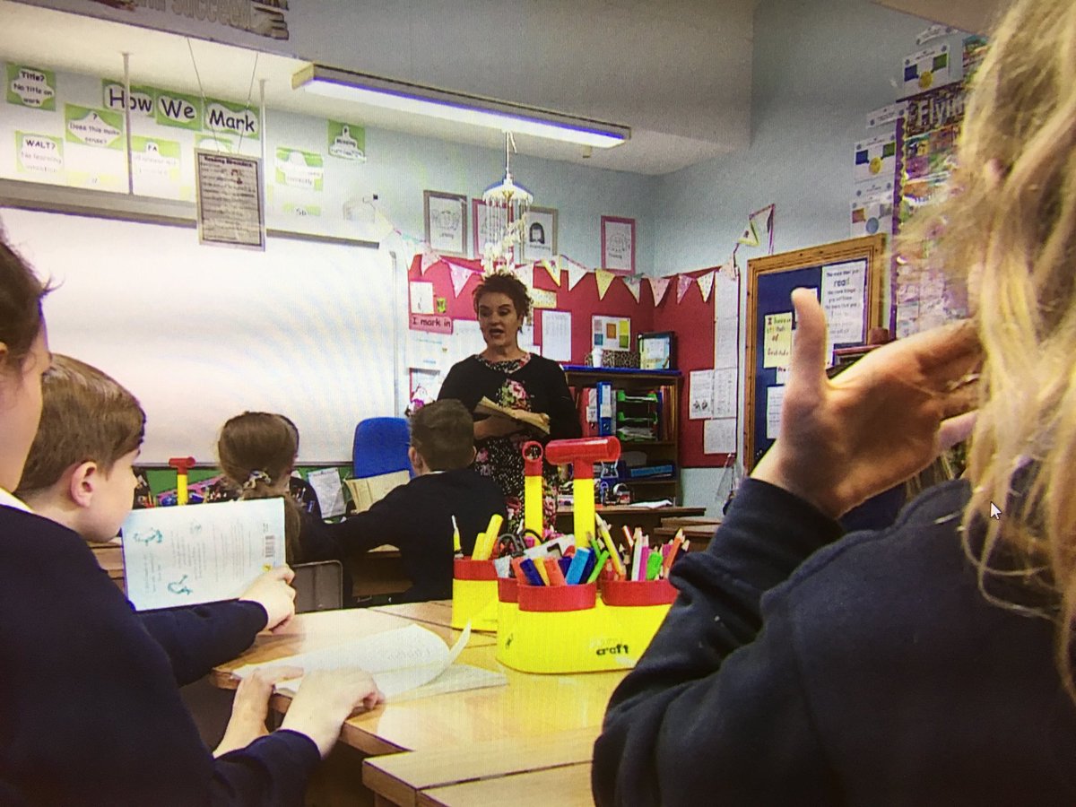 taramillstv's tweet photo. Can’t thank Cloughoge Primary in Newry enough for the warm welcome. Special report coming Thursday @BBCNewsChannel @bbcnewsline #borderday https://t.co/QxqO3OWTOx