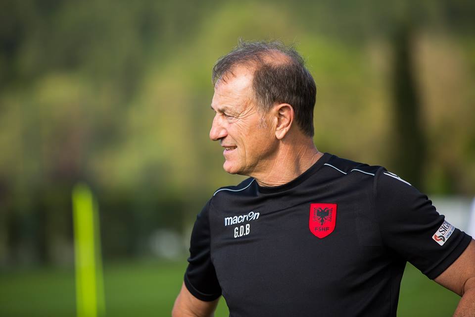 giannidebiasi's tweet photo. Auguri Albania per i 105 anni di Indipendenza! Oggi è il giorno dell'orgoglio Nazionale. Gezuar
Urime Shqiperi, 105 vjet shtet! I nderuar populli dhe kombi im kudo qofshi! Sot eshte dita e krenarise sone! Gezuar Diten e Pavaresise! https://t.co/mEbluDW9XT