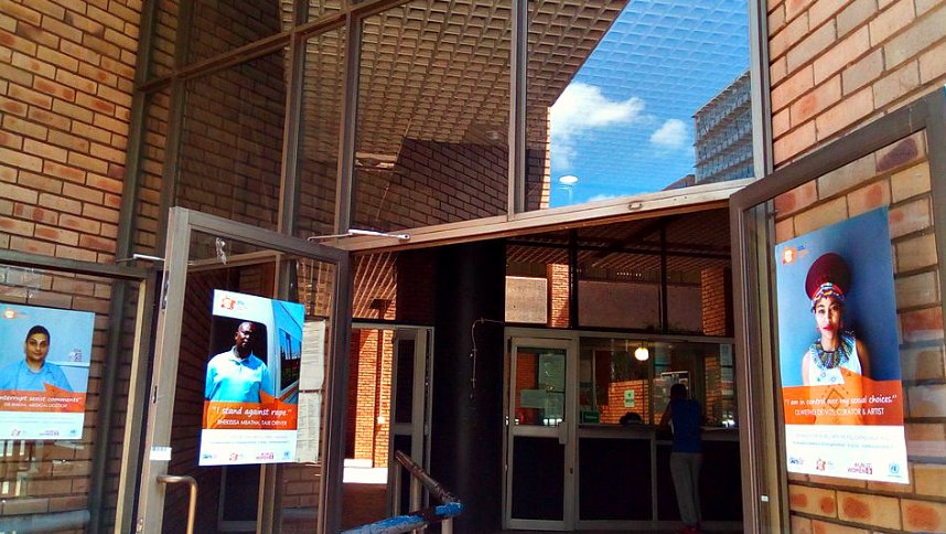 Laura_Van_Raemd's tweet photo. I took the pictures for the #UNWomenSAMCO #OrangeTheWorld #16Days poster campaign. Proud to hang them up! #LeaveNoOneBehind #UnWomenSAMCO #16Ways16Days @SayNO_UNiTE  @unwomenafrica https://t.co/KqhUpJdxv6