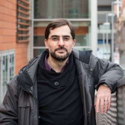 UDivulga's tweet photo. Ja podeu escoltar l'entrevista amb @ColletJordi  a #desconegutsconeguts d'@UVicRadio https://t.co/wlbhIBVu4M Us animem a escoltar-la i que pugueu veure la importància del @ProjectEnxaneta https://t.co/RFSQ8TDwqS