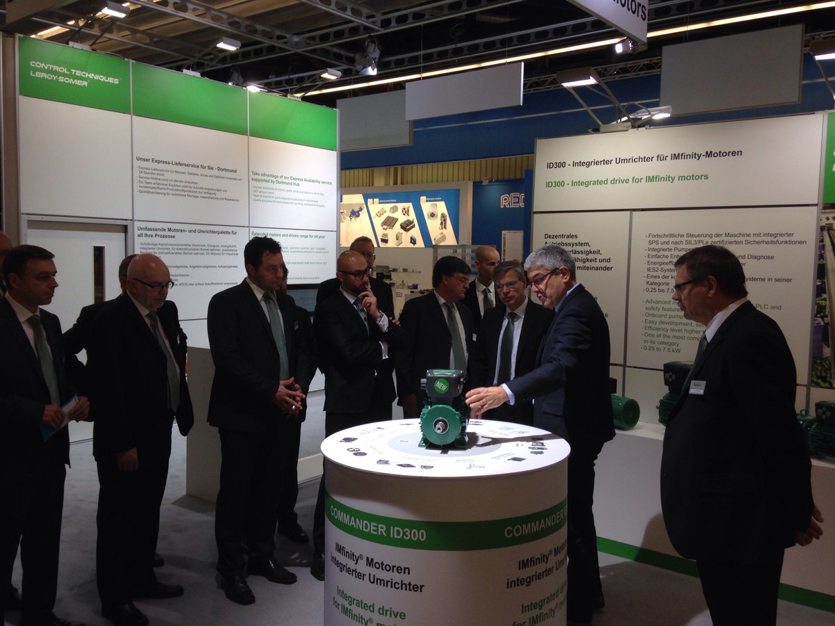 Leroy_Somer_en's tweet photo. It’s there !! Light on the commander ID300, the new integrated drive for the control of the IMfinity® induction motors from 0.25 to 7.5 kW.
Come to see it booth 250 in hall 4 – SPS trade fair in Nuremberg
#LeroySomer #SPS_live #CommanderID300 https://t.co/1ekPOFwkUM
