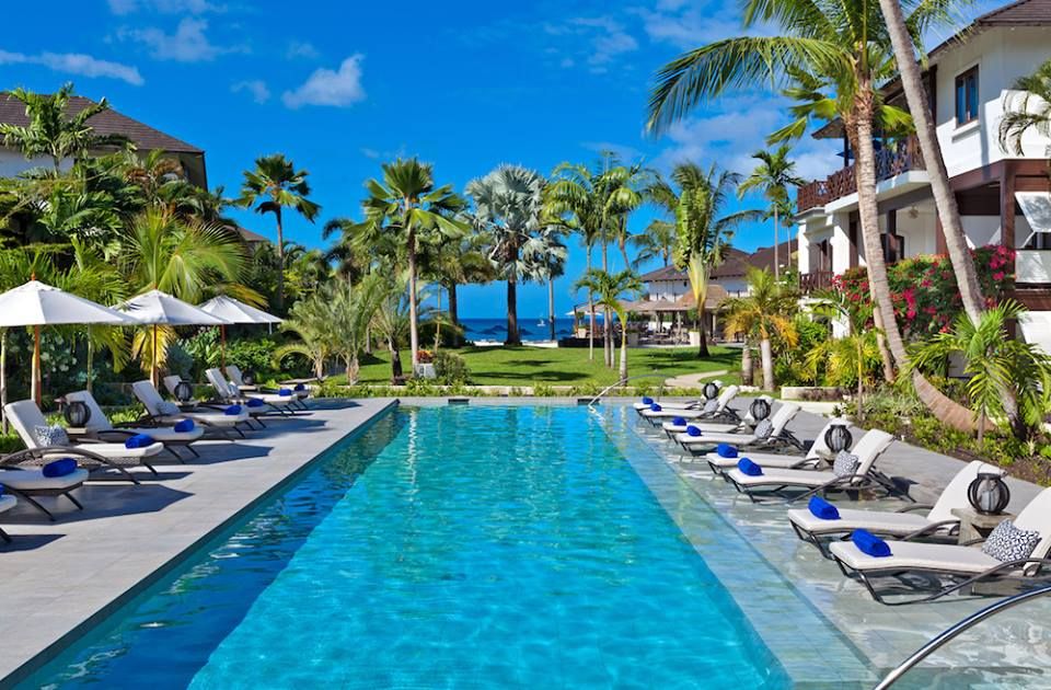 ctotourism's tweet photo. #TravelTuesday #Repost 
Slow down, take a deep breath and soak in the views. 
To book your stay at the beautiful Sandpiper Hotel in Barbados, visit https://t.co/hVU0aS3AQm. 
#TheSandpiper #CTM2017 #OfficialSponsor @TheSandpiperBds https://t.co/z0w3o76tyi