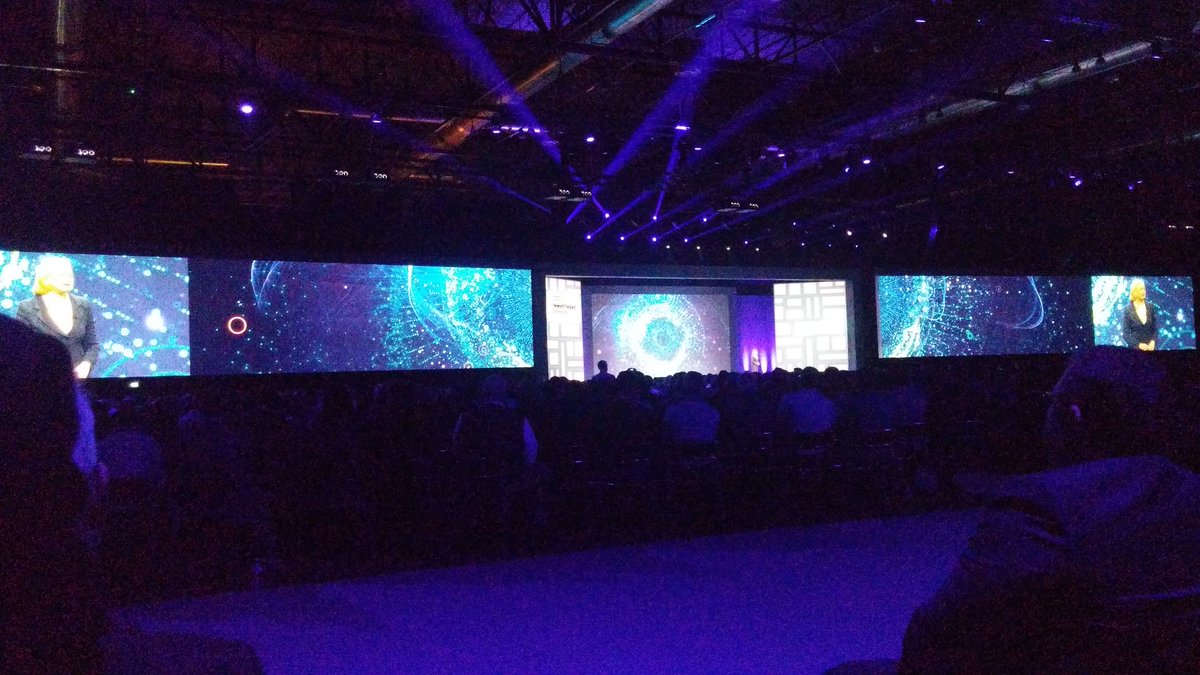 HelloBPL's tweet photo. The enterprise of the future is hyper-connected at the edge, incorporates AI, and embraces continuous innovation. The future will belong to the fast. -Meg Whitman #HPEDiscover https://t.co/akhh2X29jM