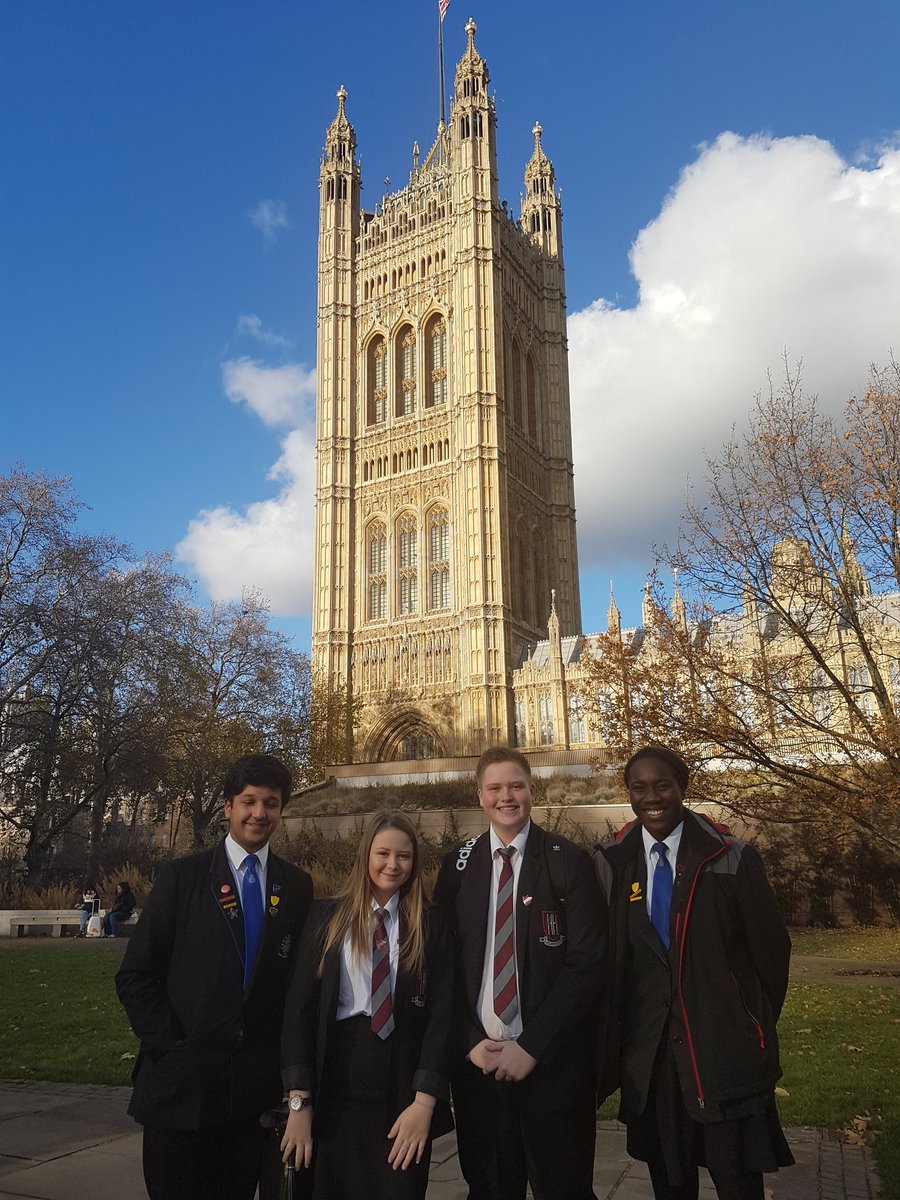 BHHSREDept's tweet photo. Just arrived at Westminster! Looking forward to the rest of the day! @CatholicCardiff @BishopHedleyRC https://t.co/t6YghrX13V