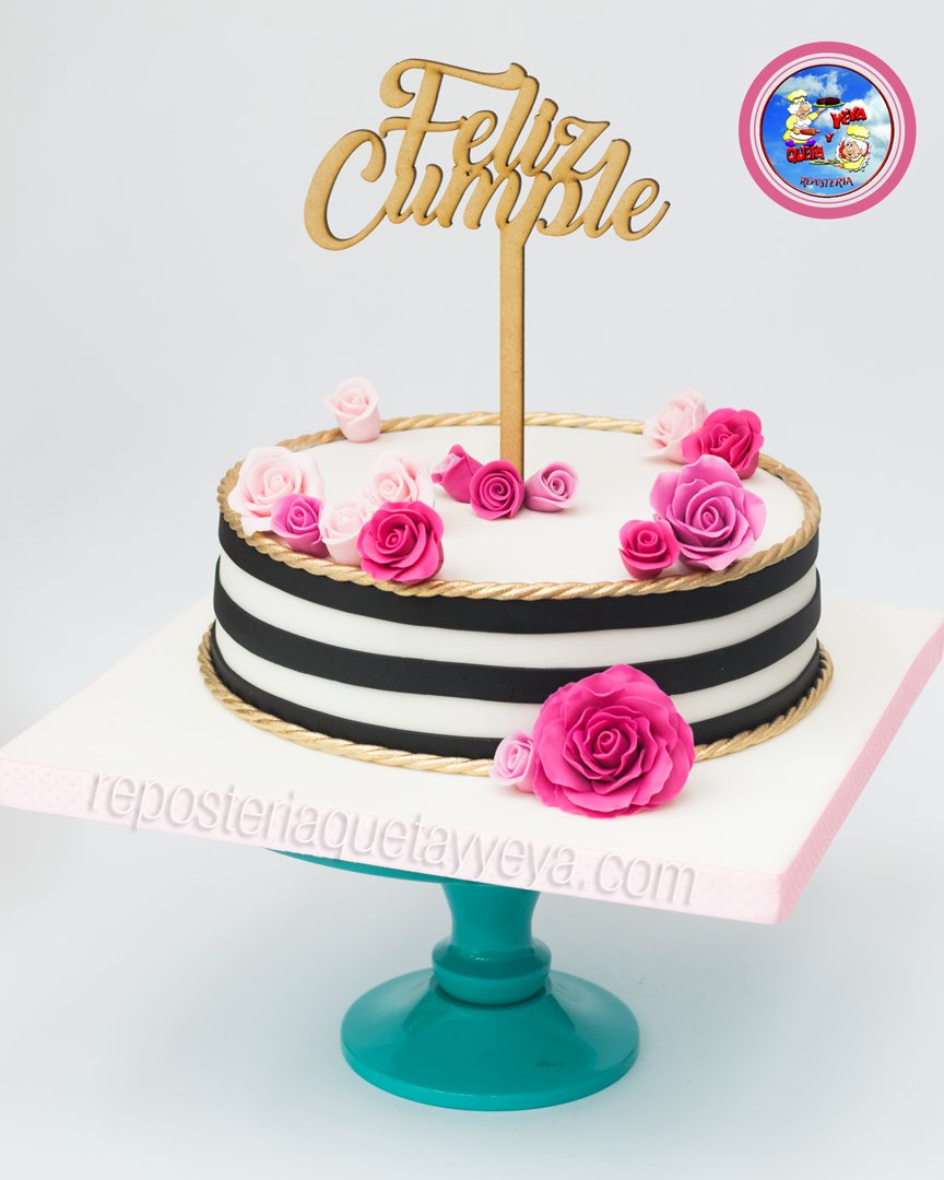 Reposteriaqyy's tweet photo. Feliz cumple!!! Agréganos a whatsapp +573122872698 y recuerda separar tu cupo con 15 días de anticipación #fondant #fondantcake https://t.co/7Uf8Jo4pls