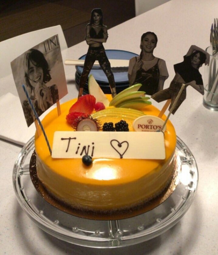 archivetinit's tweet photo. 2016 - T1
2017 - T2 https://t.co/XyStRNi2yE