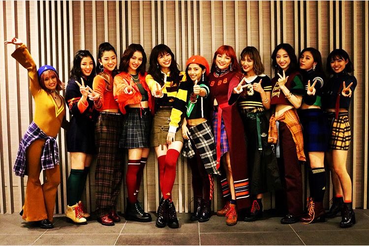 藤井夏恋 ベストヒットアーティスト ありがとうございました E Girls べスト アーティスト17 ありがとうございました Lovequeen Ufo Withvocal 藤井夏恋 ベストヒットアーティスト ありがとうございました E Girls べスト アーティスト17 ありがとうございました Lovequeen Ufo Withvocal