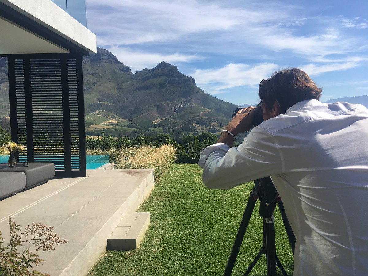 CanelleCreative's tweet photo. Beautiful day in #Stellenbosch capturing the exquisite villas at @CloudsEstate. #creativeconsulting #styling #photography #creatingcontent https://t.co/o2g8sNdrXU