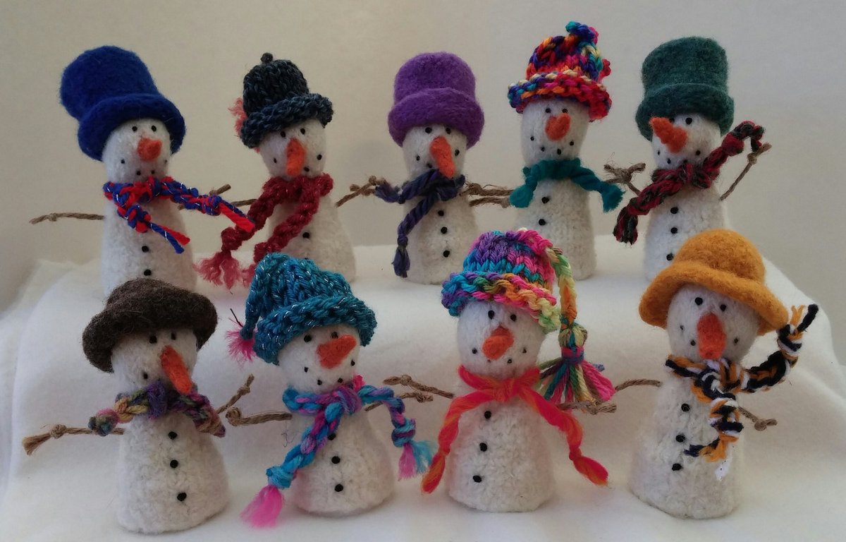 WovenDimensions's tweet photo. 9 mini glowing snowmen days away from @YelpIndy #Totallybazaar @indylibrary!! RSVP HERE: https://t.co/7wRPAyL3TU https://t.co/cZ4C59Ww3T