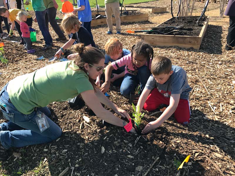LaCrosseEdFdn's tweet image. On #GivingTuesday, we are grateful for donors who support innovative projects in @Lacrosseschools through donations to @LaCrosseEdFdn  More info: lacrosseeducationfoundation.org/donate/