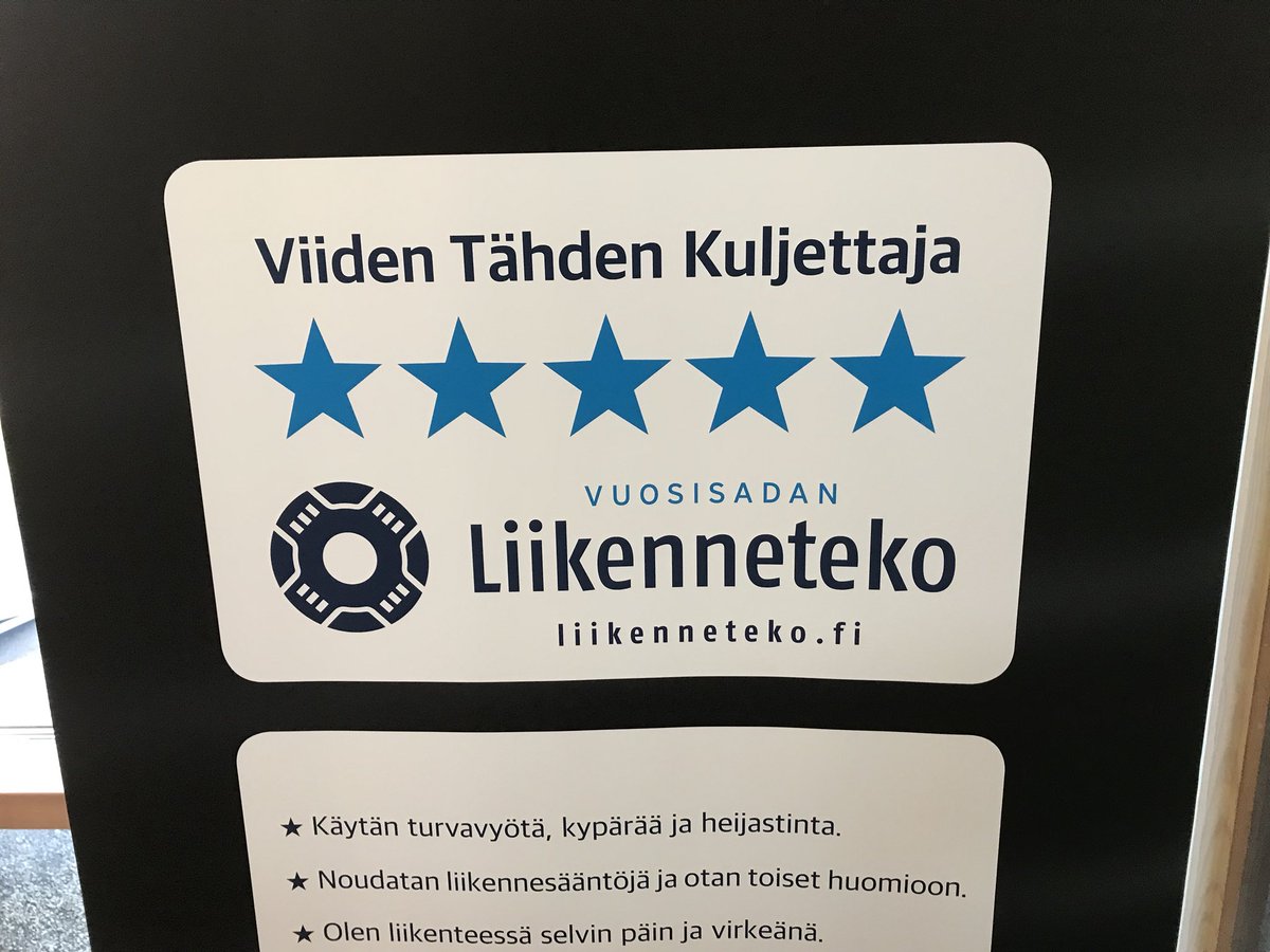 JakeNiitty's tweet photo. Traffic Safety Day #liikenneteko #premierpark #Autobon #PSA, kiitos. https://t.co/ARVyWDB0UD