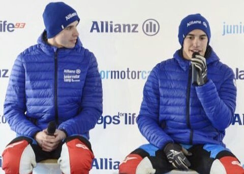 Marquez9373's tweet photo. Ⓜ😀The second day of the #AllianzMotorCamp is being intense! #Lapsforlife93 #Motocross # Big6 #MotoGP #MM93 #AM73 https://t.co/frYlcCrwid
