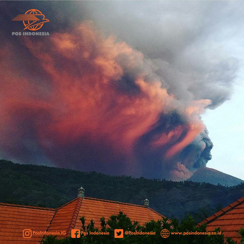 PosIndonesia's tweet image. Pos Indonesia berduka atas bencana alam yang terjadi di Gunung Agung, Bali. Sebagai bentuk kepedulian kepada korban bencana, Pos Indonesia membuka Pos Peduli Bencana Alam Gunung Agung dan berkomitmen membantu pengiriman bantuan maupun donasi dalam bentuk uang maupun barang
