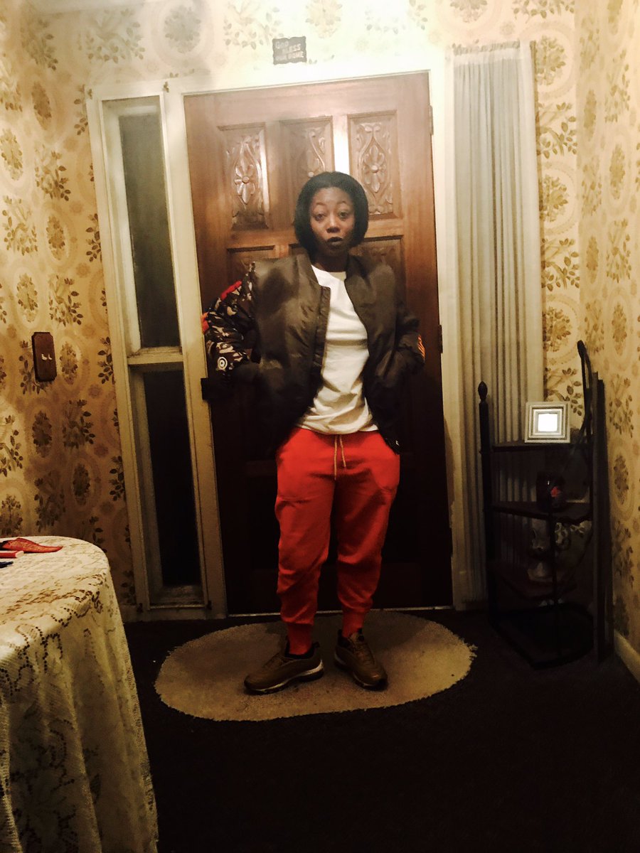 EmbraceMyLace's tweet photo. Look what you made me do 🤧💸🙏🏾 https://t.co/6wHieBRqjV