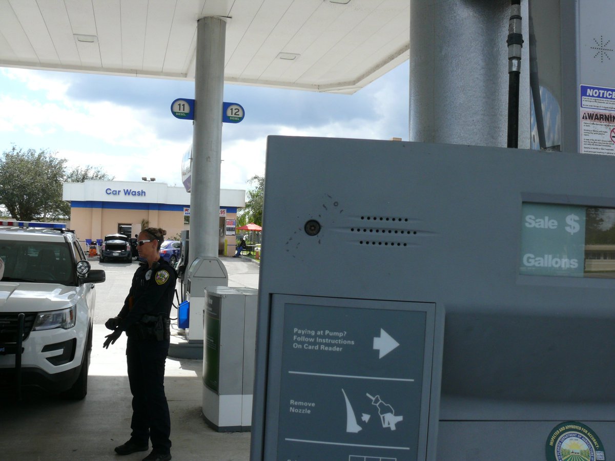 Port St Lucie Pd On Twitter Pslpolice Went To Chevron In The