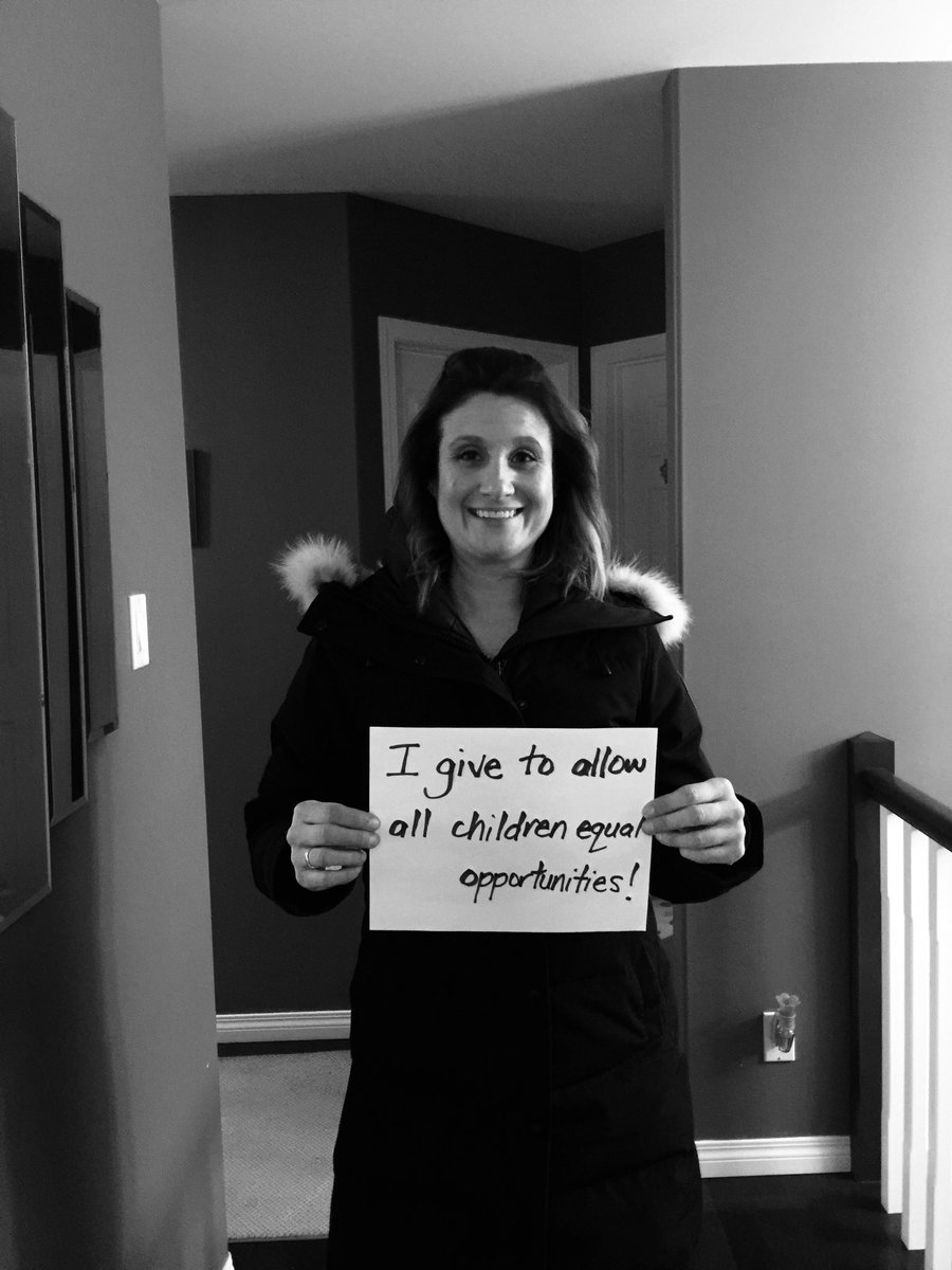 kgbiasio's tweet photo. #GivingTuesdayCA #unselfie #thenosm https://t.co/Ql2Z4qZ8fQ