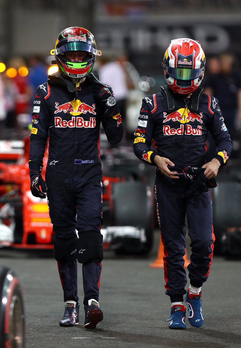PierreGASLY's tweet photo. Testing tomorrow morning. Sharing the day with Brendinho! 🇦🇪 @BrendonHartley https://t.co/moqQEgZdtC