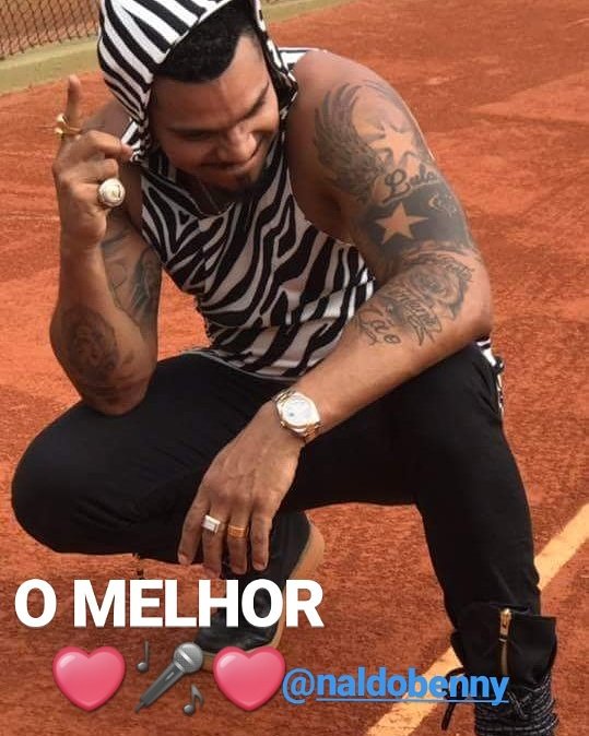 nizebenny's tweet photo. My idolo não tem pra ninguem

VC LACRAAAAAAAAA👉🎤❤
@naldobenny https://t.co/7xxpsqq1KD