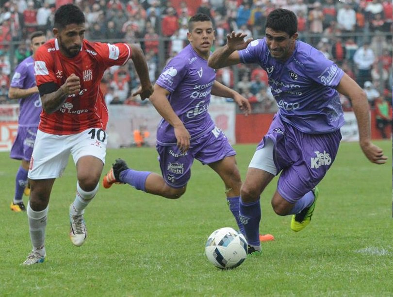 #SanMartínTuc | En caso de vencer a #VillaDálmine, el Santo llegara a 18 unidades en la #BNacional y asegurará un lugar en la #CopaArgentina 2018.