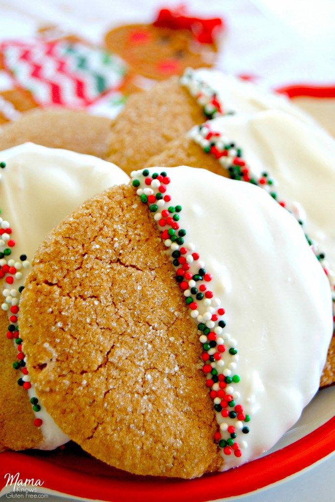 mamaknowsgf's tweet photo. The holiday baking season is here! One of my favorite cookies is the classic soft &amp; chewy gingerbread cookie dipped in decadent white chocolate. #glutenfree &amp; #dairyfree option White Chocolate Dipped Gingerbread Cookies recipe here https://t.co/i0JrzJa5VM #glutenfree https://t.co/6puWBiGQYh