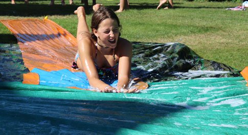 varsitycamps's tweet photo. On our #summercamp you can try over 40 activities including #quadbiking, swimming, #zorbing, fencing, art, and #cookery - so much to try and lots of fun to be had!#Oxfordsummercamp https://t.co/K1zQwrH99o