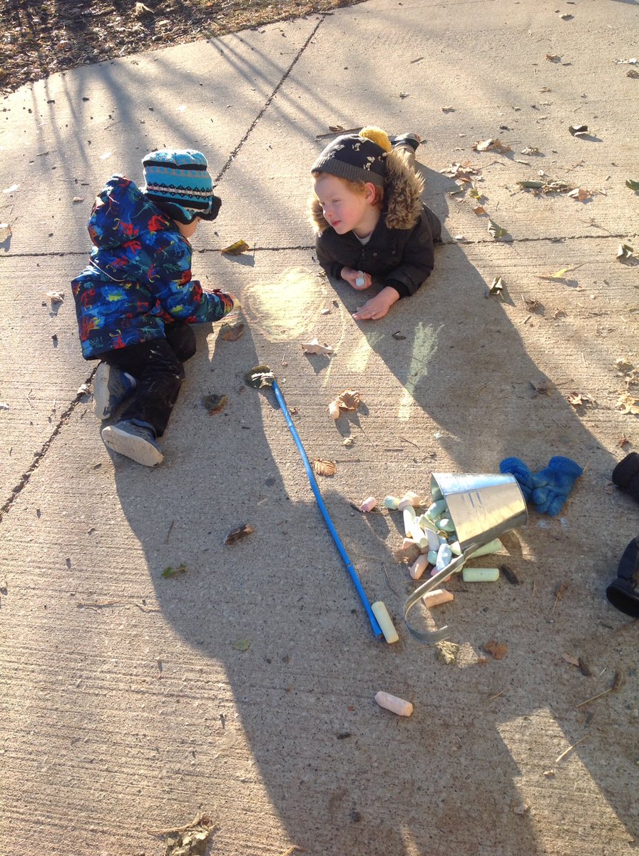JBrentECE's tweet photo. "We need to make rescue vehicles." "Yeah, you make the boat & I make the helicopter." "We're gonna build one." #PeerModel #Play&Learn #OutdoorClassroom @DrDSuzukiSchool https://t.co/KAgD3lAsWr