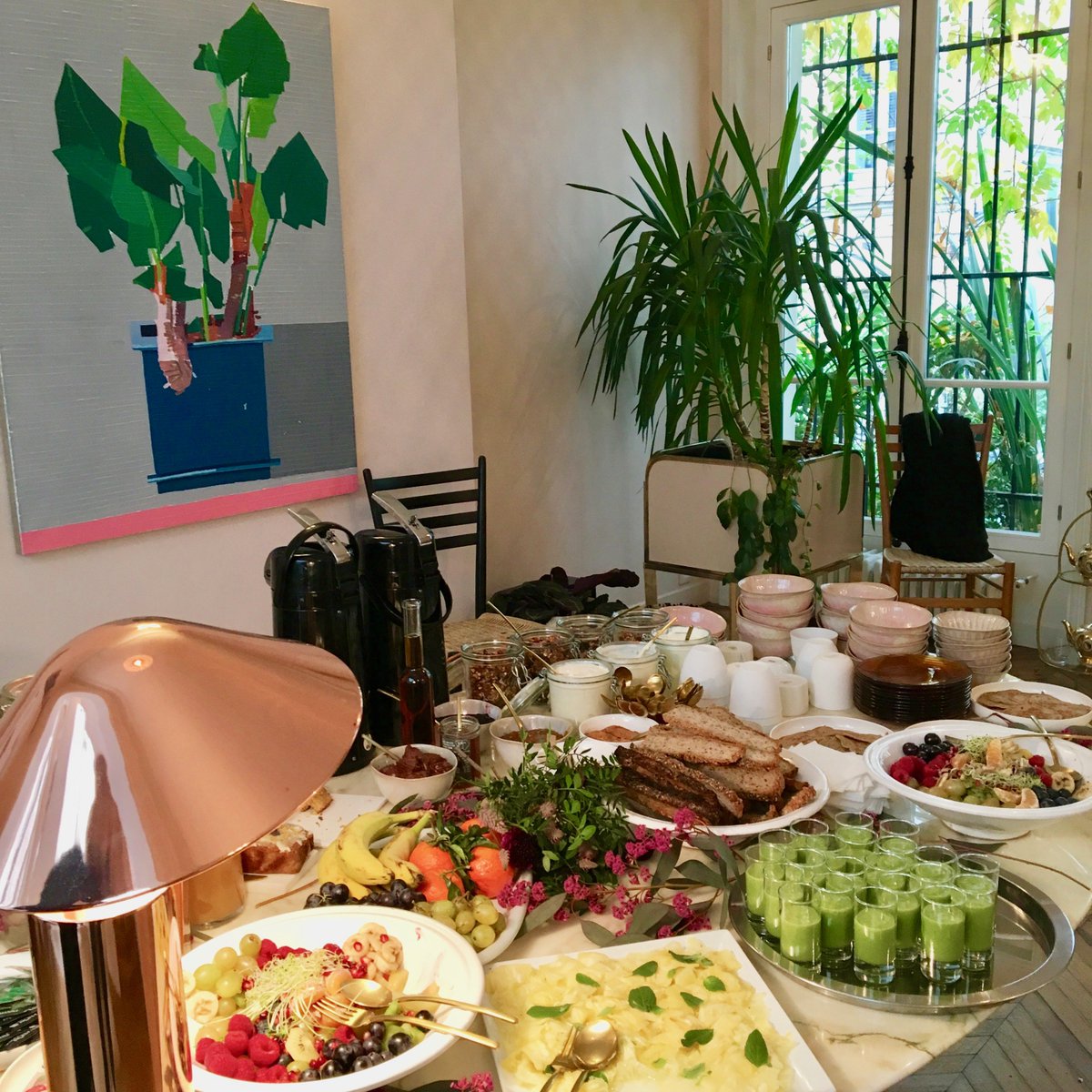 HapphappEvents's tweet photo. ...Le lieu ? Notre Villa romantique (https://t.co/n0FawxD2nt) et son jardin d'hiver. Côté food, un petit-déjeuner à la fois très sain et délicieux pour avoir les idées claires. Si vous aussi vous voulez marquer le coup auprès de vos collaborateurs, RDV sur https://t.co/NQthmpwJMx https://t.co/2bSzI5Gqic