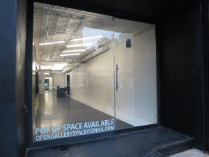 Rather than abandoning retail storefronts altogether, companies are choosing to re-imagine how they use the space > hubs.ly/H08_4910