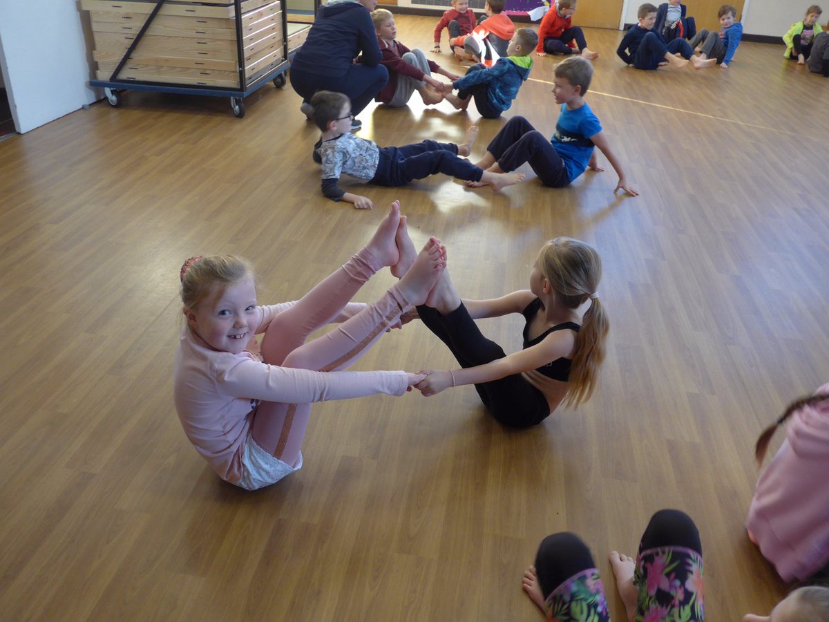 Mossley Primary tweet media