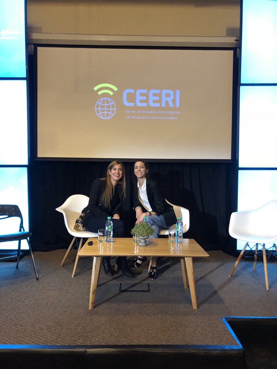 ggueron's tweet image. #DataDonors at #ArgentinaHealthcareMoonshot2020 #CEERI @techreview