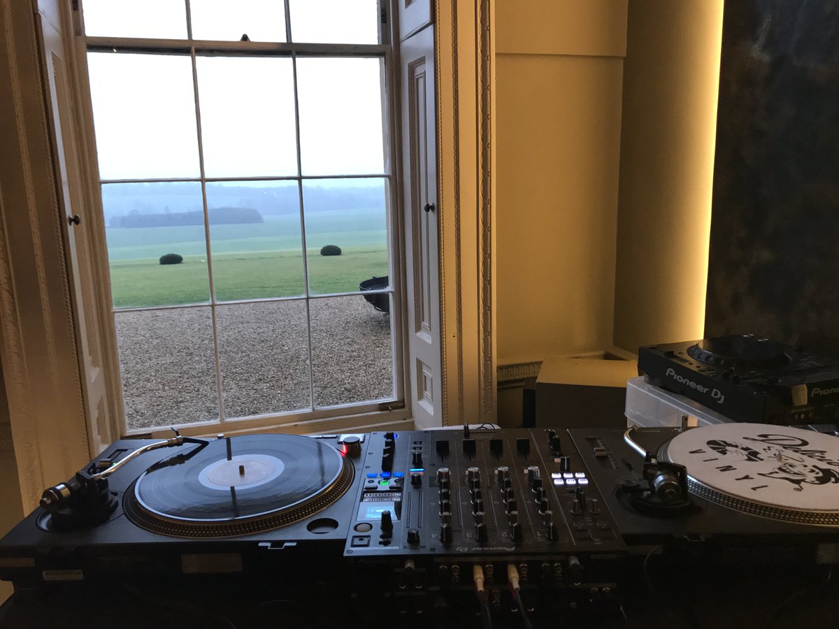 250 acres of rich country land, classic records on vinyl, all I need is an audience 😉 #djlife #venue #property #scenery #views #UK #aynhoepark #party #eventspace