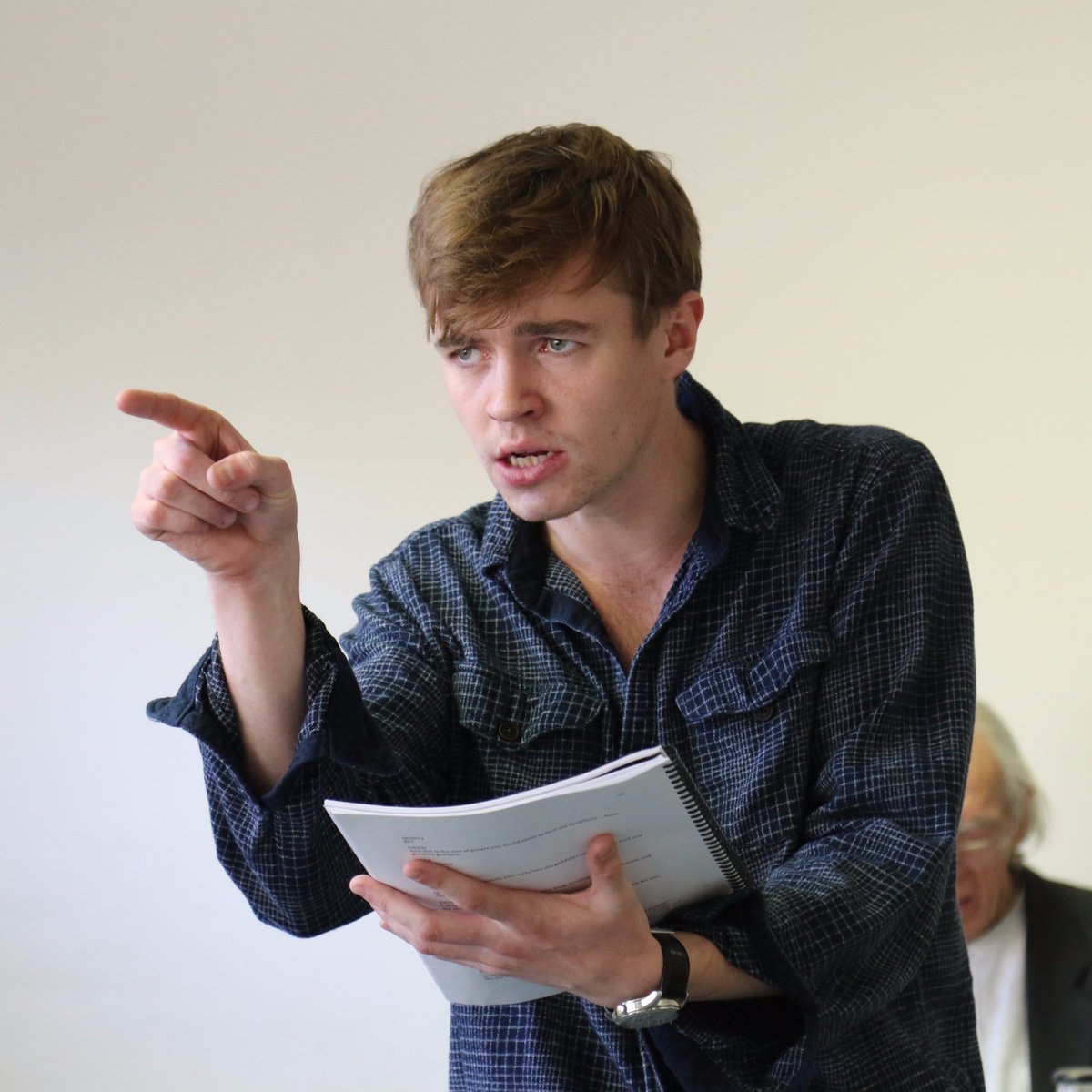 MeltingPot2017's tweet photo. "You... gondola-guzzlers; you freak-fashionables. Not for you and such as you have I sat here writing and dreaming!" - @SteffanCennydd as David Quixano, sticking it to the man in @MeltingPot2017, which opens at @finborough this Sunday. TICKETS: https://t.co/X2SlZVJ3Mf #jewishart https://t.co/nWpFAf4VOJ