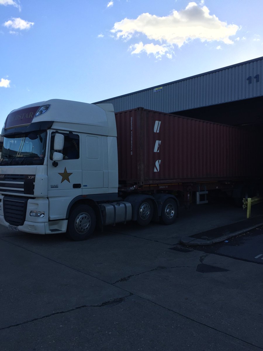 regencyfreight's tweet photo. Currently organising this 40ft container to Australia, if you require help with your please do not look any further. https://t.co/IBTo4w1Ipx
