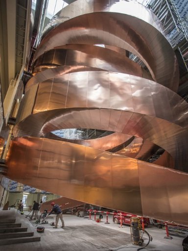LKDesignGroup's tweet photo. #Floatingstaircase #tentonsofcopper #architecture https://t.co/eOAgRlx9QA