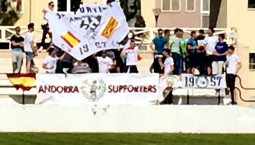 SupportersAndo's tweet photo. ¡Orgullo y coraje, y en Alcañiz al abordaje! #FansACF #VolveremosACF https://t.co/zoEWK3GDsX
