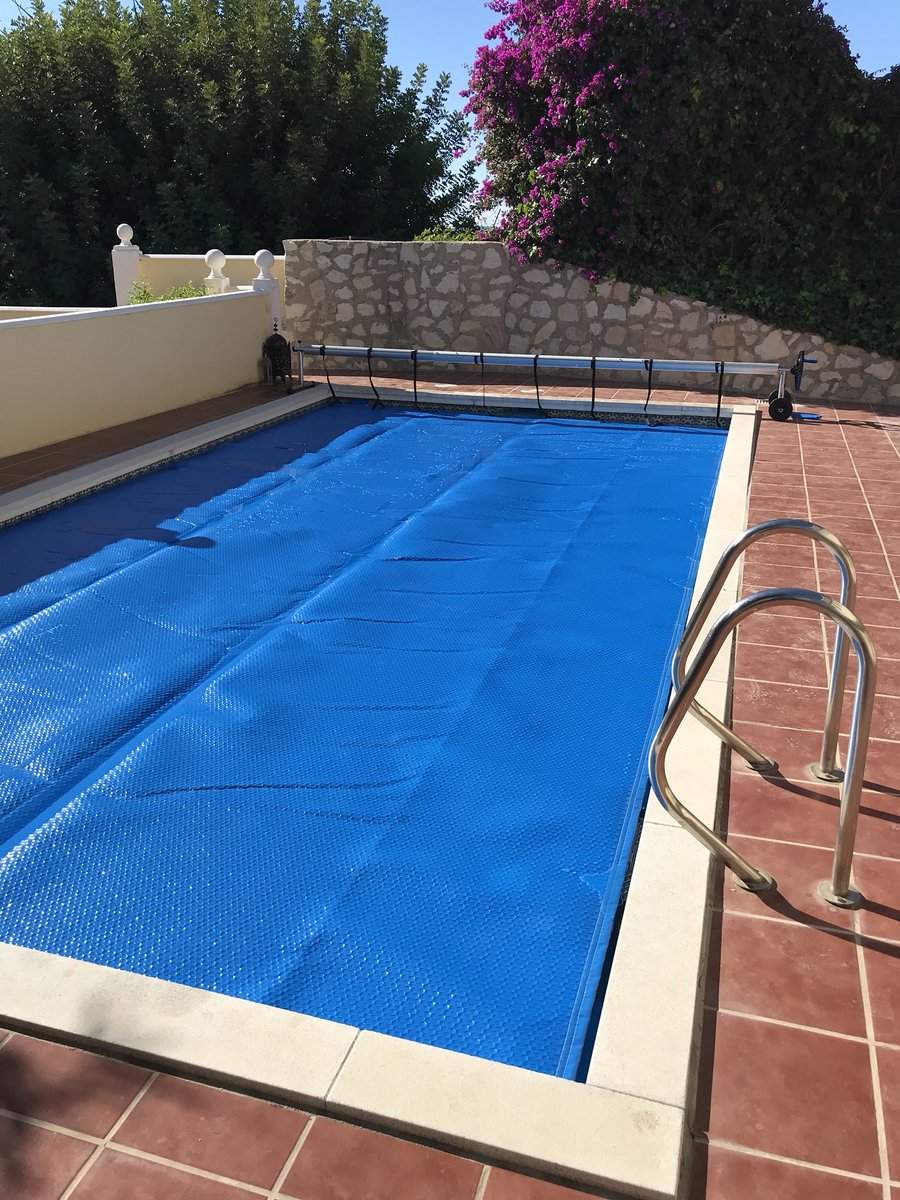 PoolGardenConst's tweet photo. #swimmingpool #poolcover #wintercover #summercover #solarcover #Nerja #Torrox #Malaga #Benalmadena #calahonda #mijas https://t.co/JKuSSQeS4b